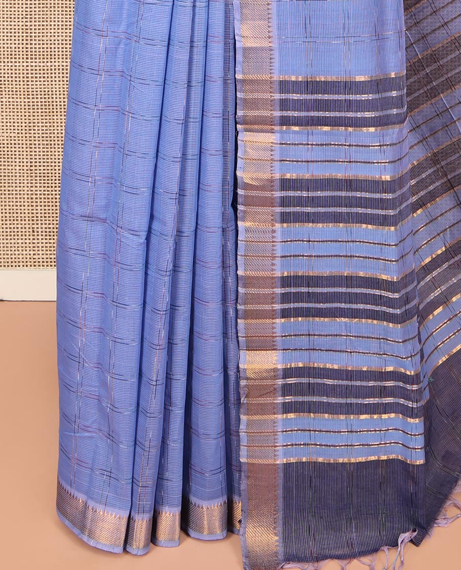 Lavender Mangalgiri Cotton Saree, Adorned with Checked Design on Its Body, Highlighted by Zari Temple Border, Zari-Striped Pallu, and Paired with a Contrast Blouse - Image 3