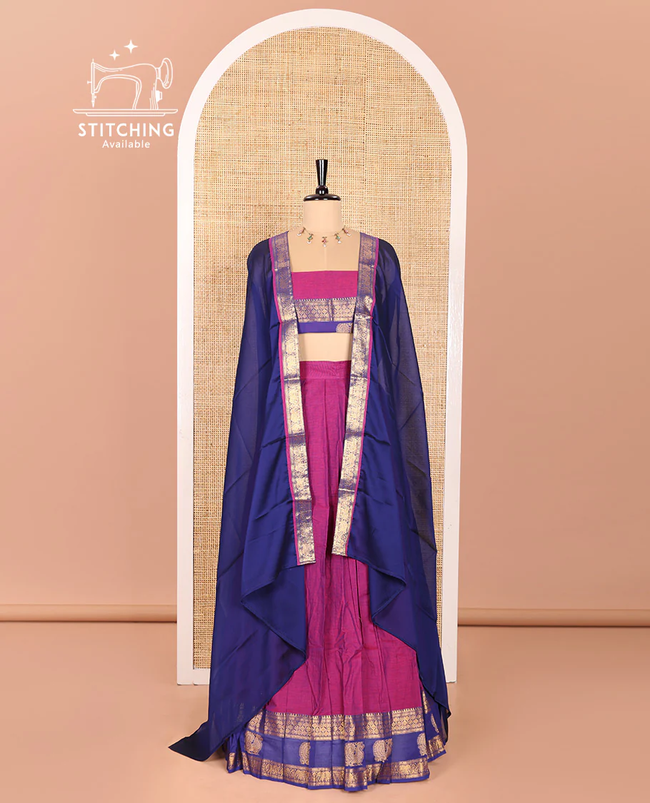 Magenta and Blue Sungudi Cotton Half-Saree Featuring Plain Skirt, Adorned with a Contrast Traditional Motifs Woven Zari Border of Annam Motifs, Paired with a Matching Blouse, and Contrast Syska Georgette Dhavani with Zari Border - Image 2