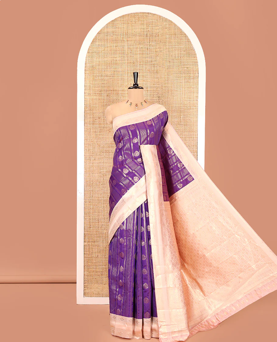 Magenta Pink Litchi Saree, Adorned with Vaira Oosi Stripes and Zari Buttas on Its Body, Complemented by a Contrast Rettai Pettu Traditional Zari Design Border, an Intricately Designed Pallu, and Paired with a Contrast Blouse - Image 5