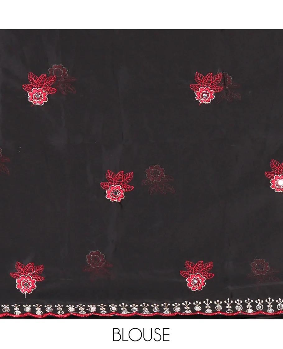 Magenta Rangoli Chiffon Saree, Bedecked with Flower-Style Motifs Embroidered on Its Body, a Subtle Scallop Embroidered Border, a Self-Pallu, and Paired with a Contrast Embroidered Blouse - Image 3