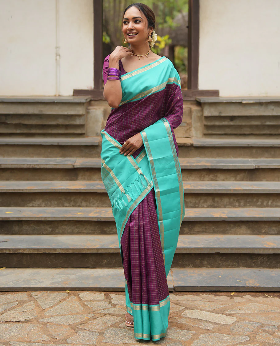 Magenta-Sapphire Blue Vasundhara Silk Saree Features Zari Butta and Checks, Contrast Rettai Pettu Border, Jaal Pallu, and a Contrast Blouse - Image 4