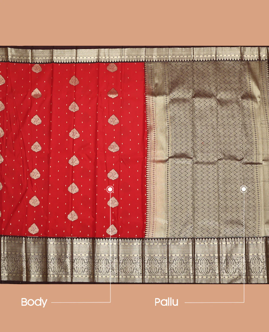 Maroon Budget Silk Saree, Spotlighted with Zari Buttas on Its Body, Complemented by a Contrast Traditional Zari Design Border, Pallu of Jaal Designs, and Paired with a Contrast Blouse - Image 3