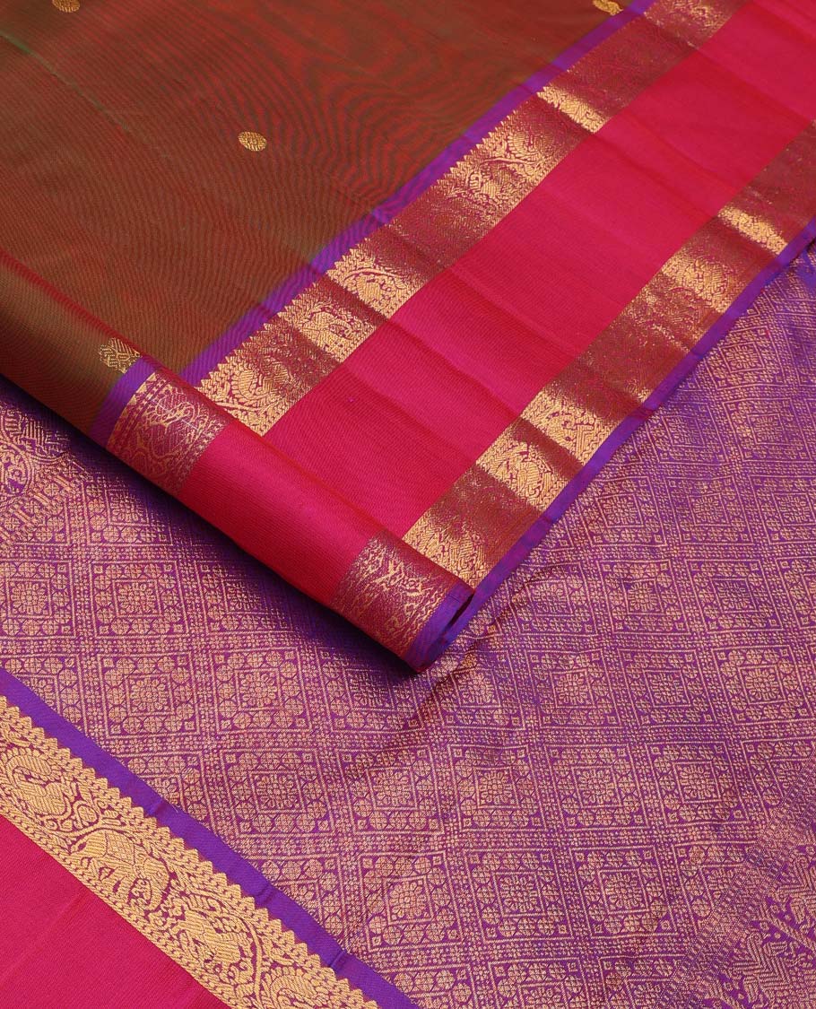 Maroon dual-tone mayil poun buttas Kanchipuram silk saree, contrast rettai pettu border of rekku, neli, mayil, and yaanai, designs, and jaal pallu - Image 2