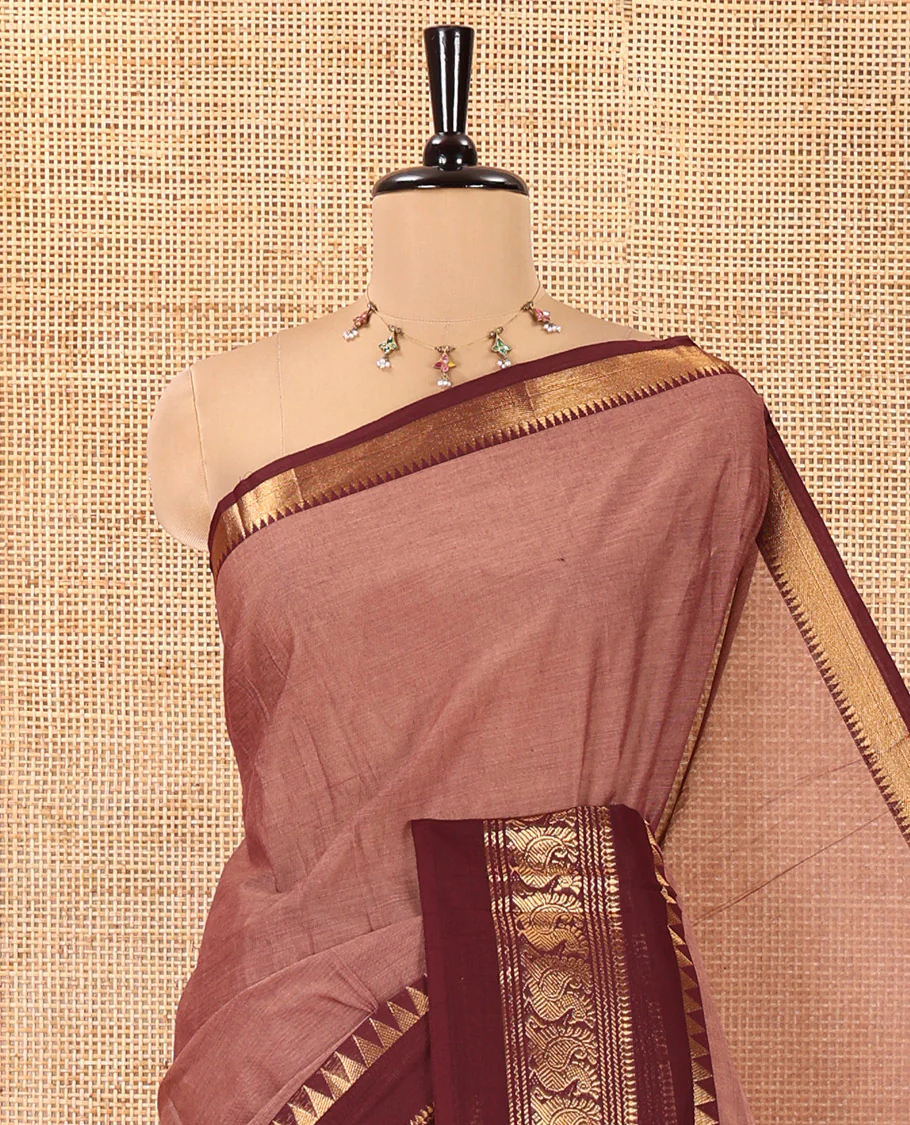 Mauve Plain Chettinad Cotton Saree, Contrast Rettai Pettu Temple-Peacock Border, a Self-Pallu, a Matching Blouse - Image 2