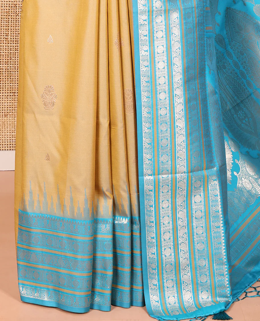 Mehendi Green Elite Soft Silk Saree, Bedecked with Zari Buttas All Over Its Body, Complemented by Contrast Temple Traditional Zari Border of Peacock-Rudraksham Motifs, Intricately Zari Woven Pallu and Paired with a Contrast Blouse - Image 3