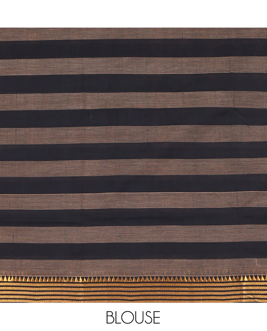 Multi-Color Checked Mangalgiri Cotton Saree, Highlighted by Zari Temple Border, Zari-Striped Pallu, and Paired with a Matching Blouse - Image 4