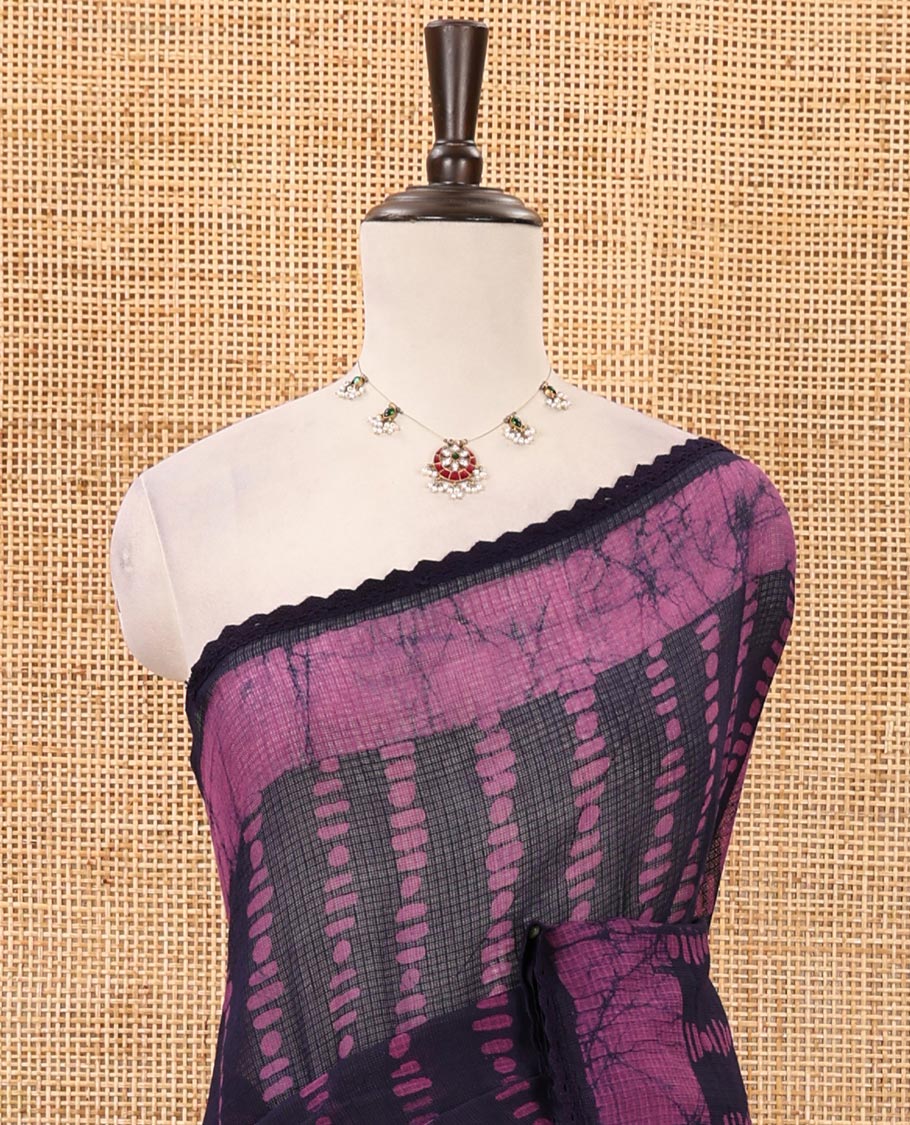 Navy blue handblock wax batik printed kota check saree, contrast batik print lacework border, batik print pallu & polka dots print blouse - Image 3