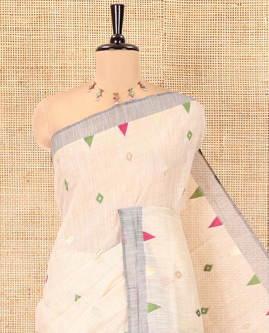 Off-White Jute Cotton Saree, Adorned with Diamond Meena Buttas All Over Its Body, Complemented by a Contrast Border, Pallu of Jamdhani-Style Floral Designs, and Paired with a Contrast Blouse - Image 2