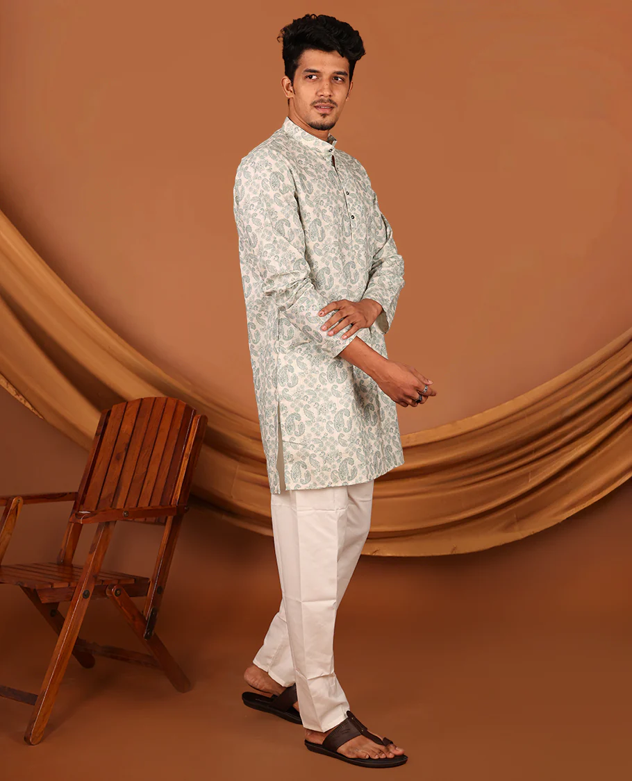 Off-white Paisley Design Full-Sleeved Men's Kurta - Image 4