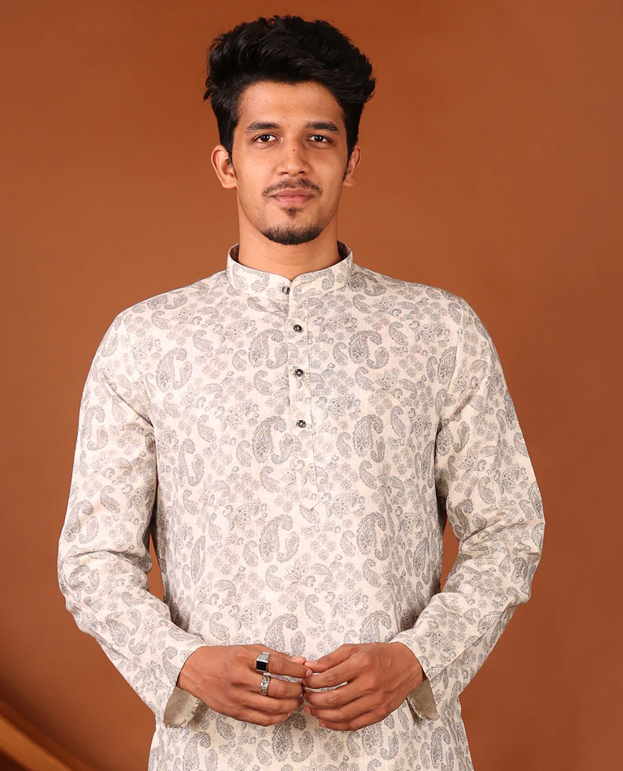Off-White Paisley Motifs Printed Full-Sleeved Men's Kurta - Image 4