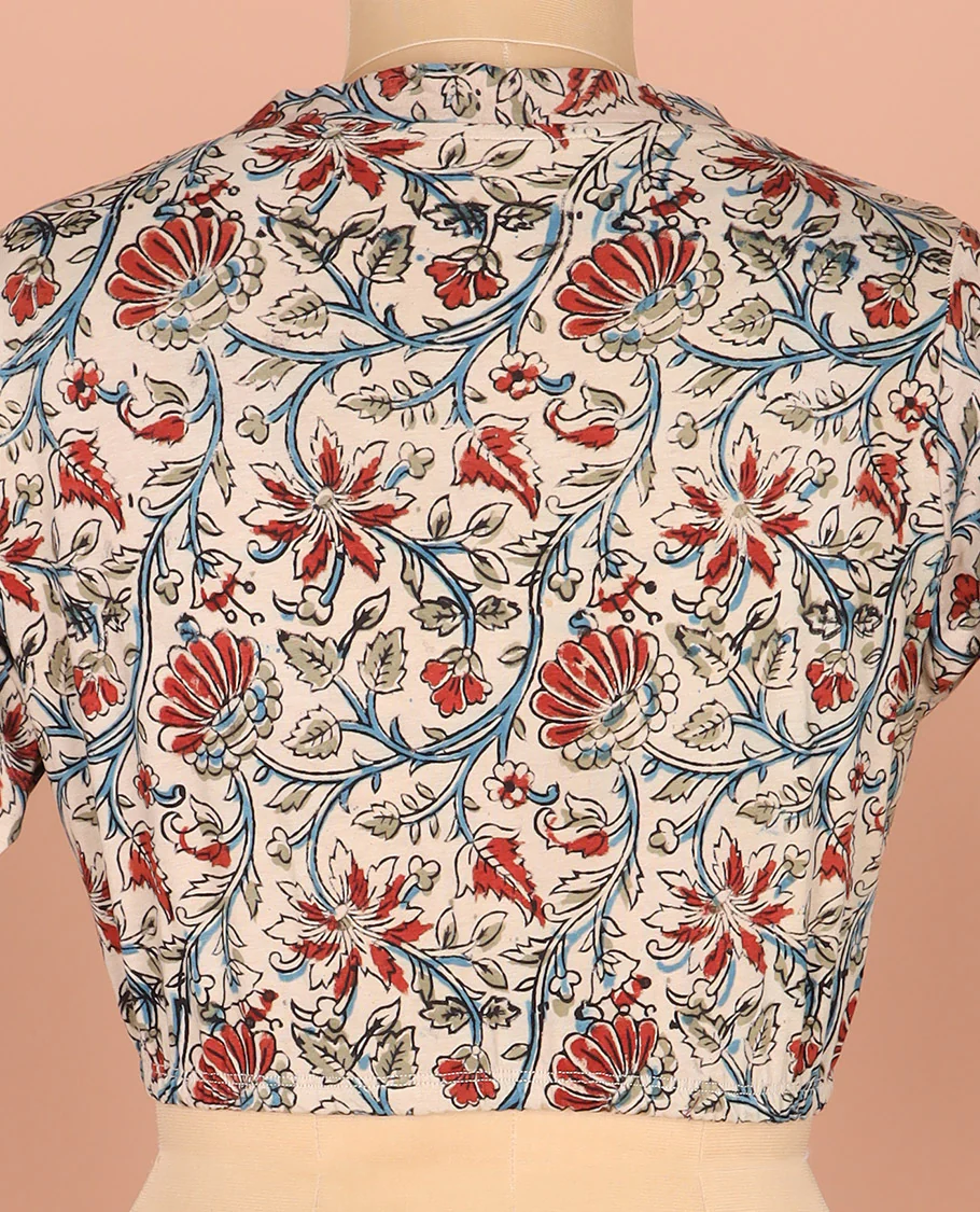 Off-White Readymade Blouse Richly Printed with Floral Motifs, Featuring a Front V-Neck, a Back Closed Neck, and Full Sleeves - Image 4