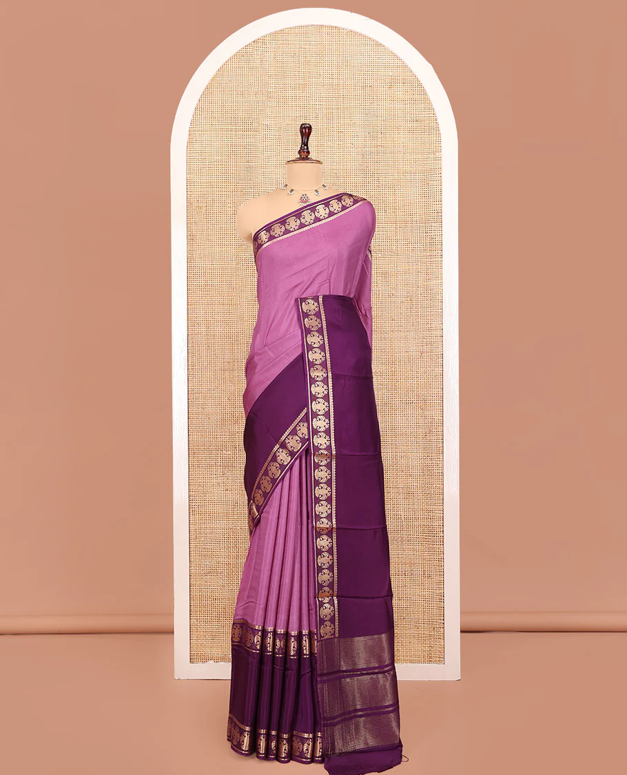 Onion Pink Plain Dola Silk Saree, Complemented by Contrast Rettai Pettu Ganda Berunda Motifs, Zari Border, Gleaming Zari Striped Pallu, and Paired with a Contrast Blouse - Image 5