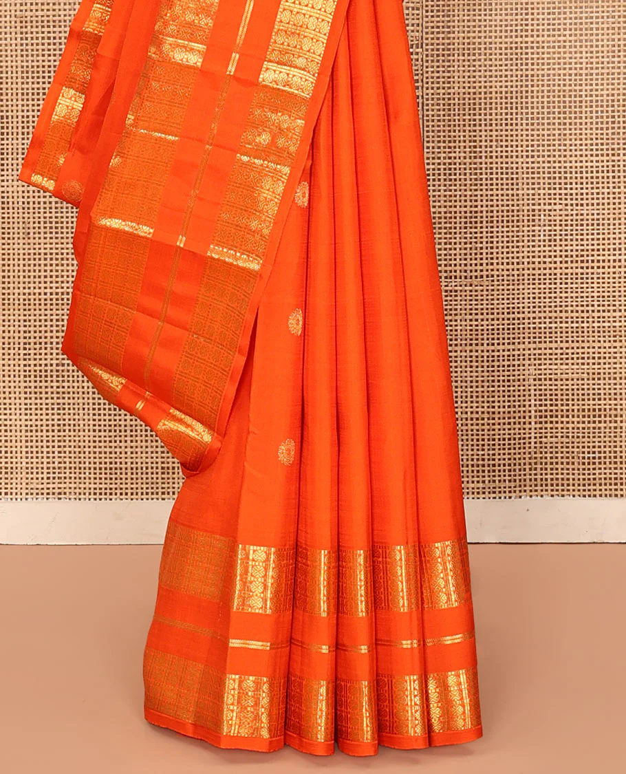 Orange Kanchipuram Silk Saree, Enthralled with Zari Buttas All Over Its Body, Highlighted by a Zari Varisai Border of Rudraksham Enclosed Muthu Kattam Designs, Pallu of Zari Designs, and Paired with a Matching Blouse - Image 4