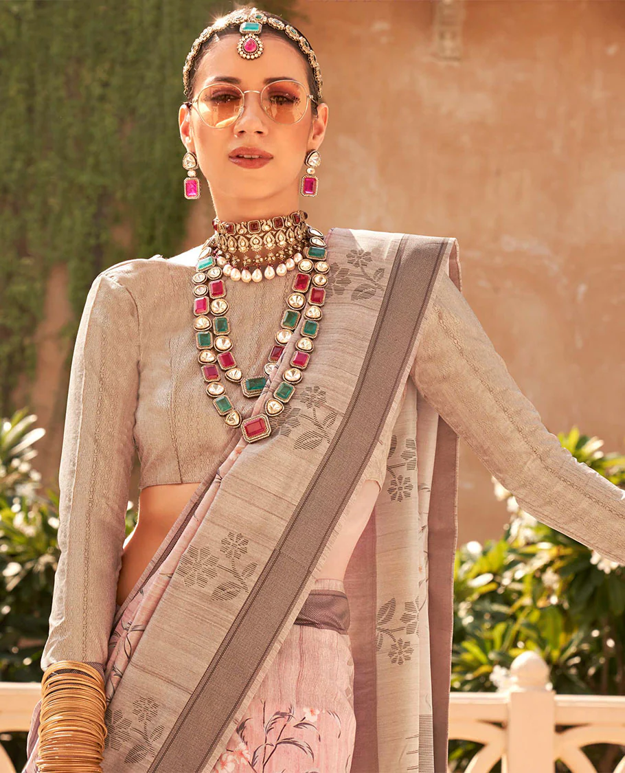 Pale pink floral vine printed designer catalog saree, contrast floral motifs border, and pallu of temple design - Image 2