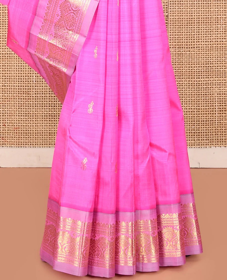 Pink Kanchipuram Silk Saree, Detailed with Zari Buttas, a Contrast One-Sided Traditional Border, Zari Design Pallu, and No Blouse - Image 4