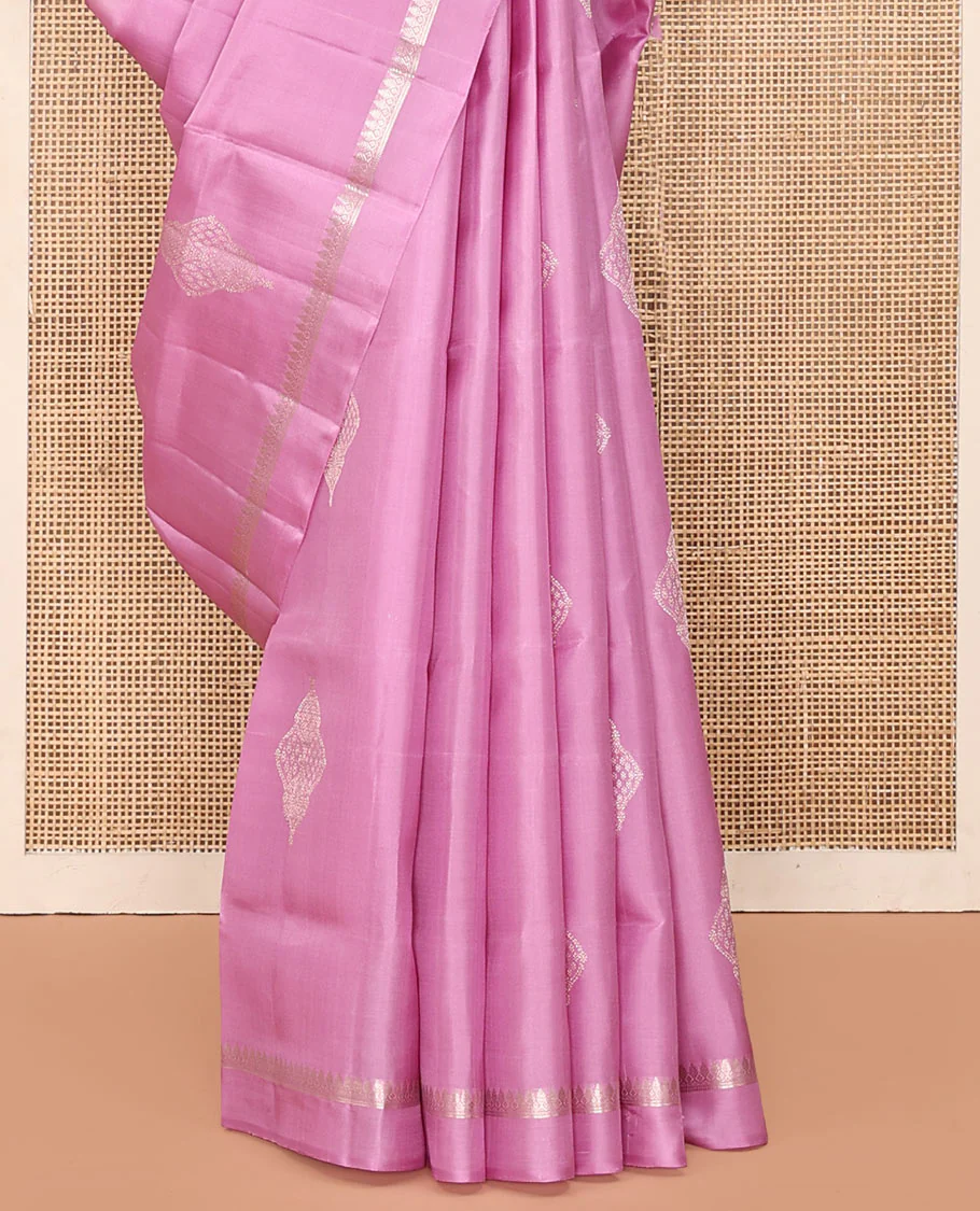 Pink Mayuri Soft Silk Saree, Embellished with Buttas All Over Its Body, Subtly Sparkled Kal Erangina Border of Thilakam Mokku Designs, Intricately Woven Pallu of Chevron Designs, and Paired with a Matching Blouse - Image 4