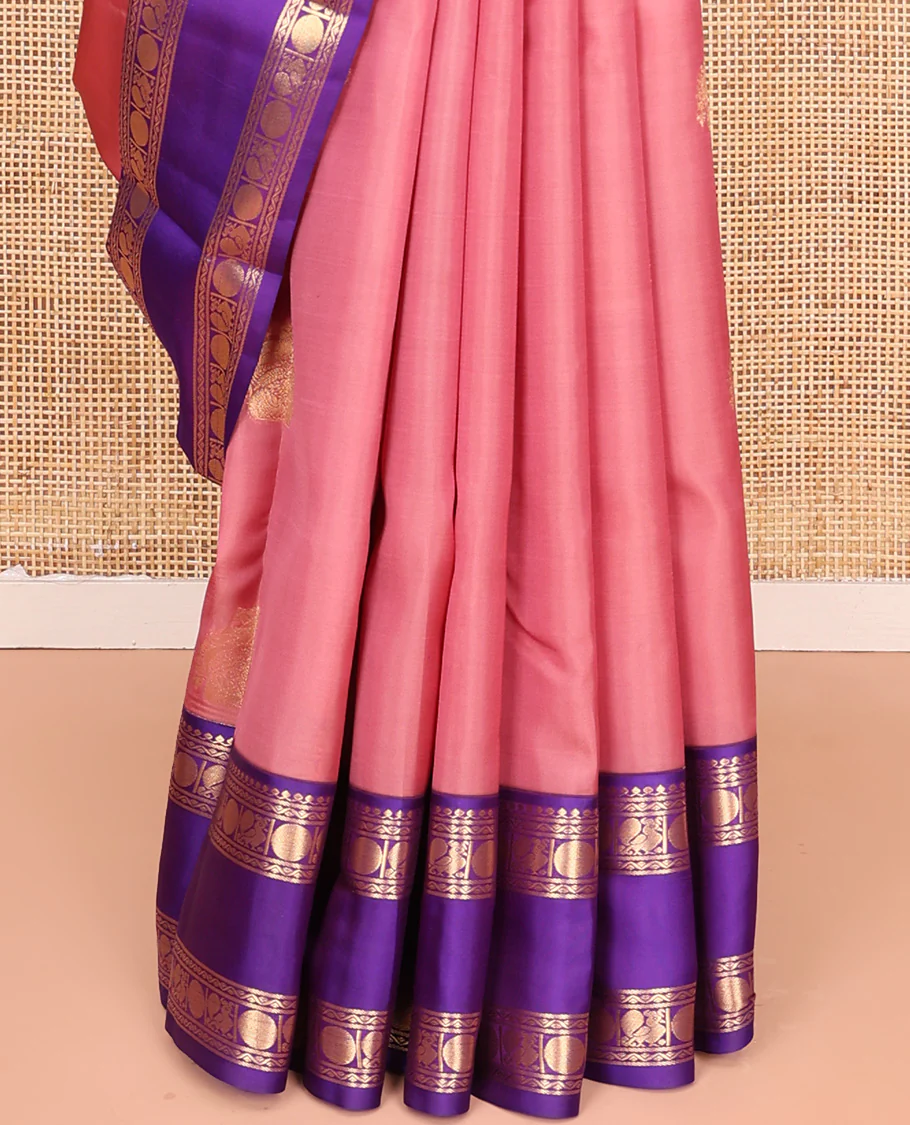 Pink Vasundhara Lite Silk Mix Saree, Adorned with Zari Buttas All Over Its Body, Complemented by Contrast Rettai Pettu Border of Thilakam Mokku, Neli, Poun, and Mayil Designs, and Zari Woven Pallu and Paired with a Contrast Blouse - Image 4
