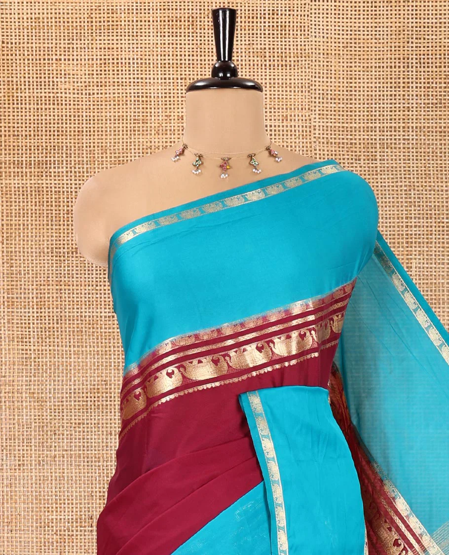 Purple Plain Art Mysore Silk Saree, Complemented by Captivating Contrast Rettai Pettu Traditional Border of Elephant Zari Buttas, Striped Pallu, and Paired with a Contrast Blouse - Image 2