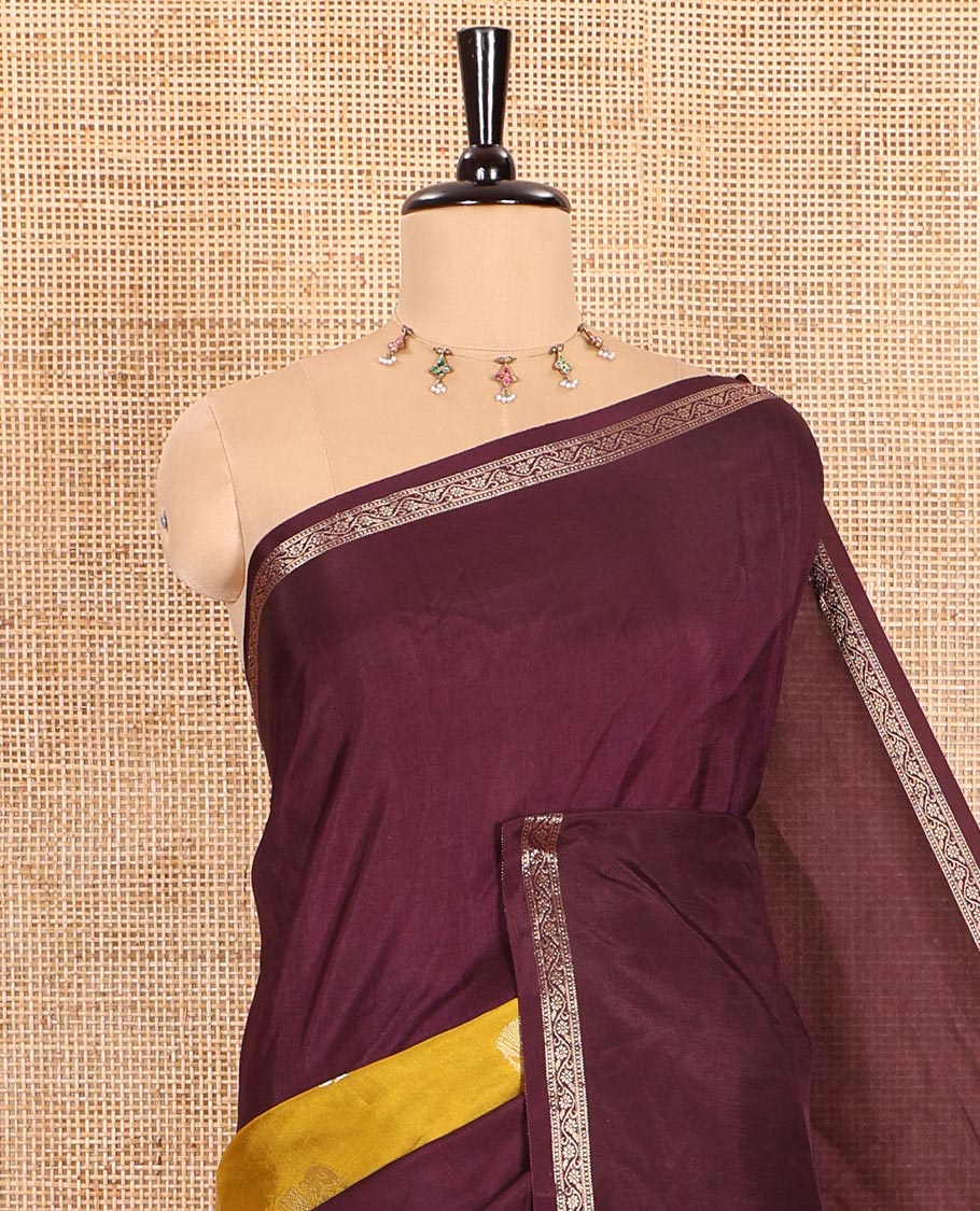 Purple Russian Silk Saree Featuring Double-Sided Plain and Central Zari Elephant Motifs Weave, Accentuated by a Subtle Traditional Zari Border, Enhanced with a Zari-Designed Pallu, and Paired with a Blouse Depicting Meenakari Peacocks - Image 2