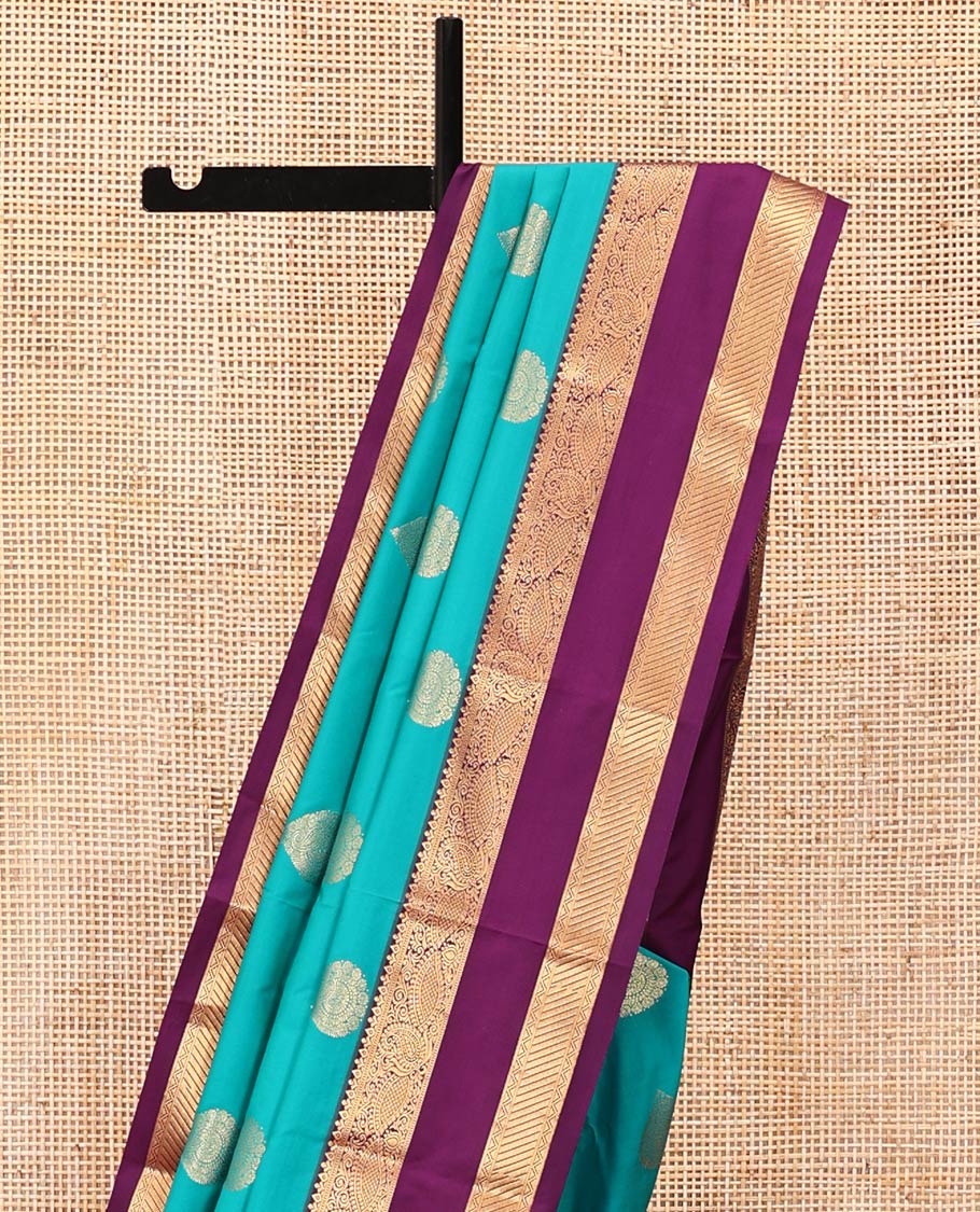 Rama Green and Purple Budget Silk Saree, Accentuated with Zari Buttas All Over Its Body, Complemented by Contrast Rettai Pettu Traditional Zari Designs Woven Border, Grand Pallu and Paired with a Contrast Blouse - Image 3