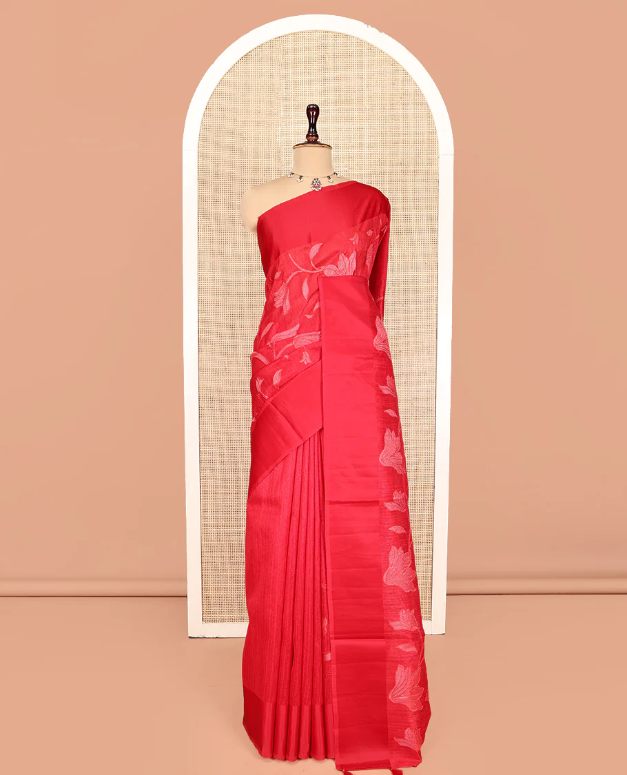 Red Green Silk Saree, Finely Crafted with Floral Vine Cross Stitch Embroidery on Its Body, Subtle Self-Satin Border, Pallu of Floral Vine Cross Stitch Embroidery, and Paired with a Plain Blouse - Image 8