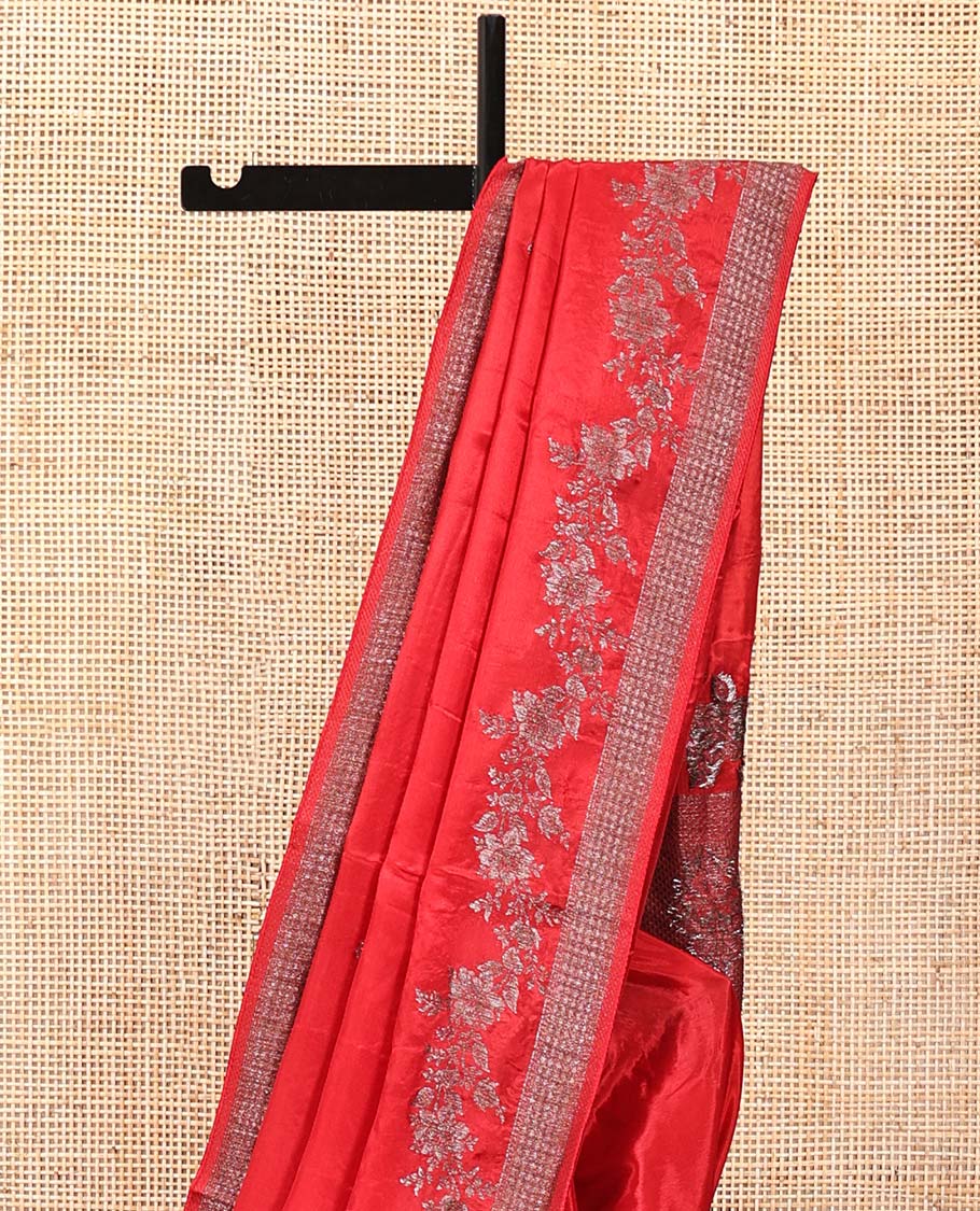 Red HO-Silk Saree, Adorned with Floral Zari Buttas All Over Its Body, Highlighted by Self-Border of Floral Creeper Designs, Floral Jaal Pallu and Paired with a Plain Blouse - Image 3