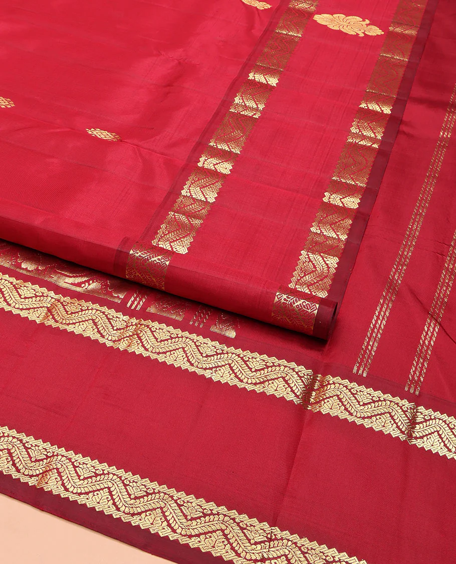 Red Kanchipuram Silk Saree, Beautified with Zari Buttas, Highlighted by Rettai Pettu  Traditional Zari Motifs Woven Border, Pallu Features Floral Designs, and Comes Without a Blouse - Image 2