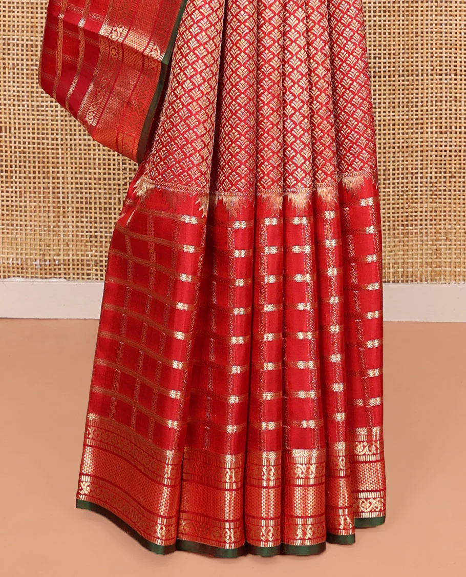 Red Kanchipuram Wedding Silk Saree, Delicately Woven with Jacquard Design on Its Body, Highlighted by Zari Border of Annam, Chakram, Neli, Muthu, Kodi Visiry, and Ara Maadam Designs, Grand Pallu of Vanki Designs, and Paired with a Contrast Blouse - Image 4