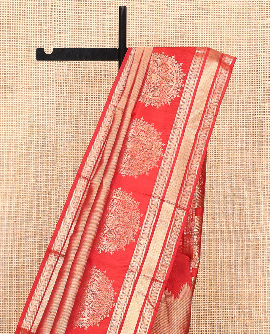 Red Kanchipuram Wedding Silk Saree, Gleamed Up with Zari and Chakram Designs on Its Body, Highlighted by a Zari Border of Muthu, Kamalam, and Vanki Designs, Intricately Designed Pallu, and Paired with a Matching Blouse - Image 3