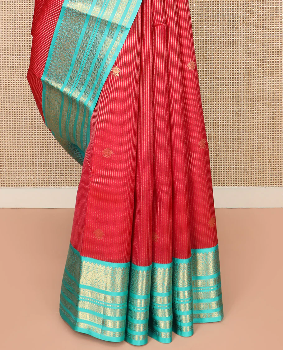 Red Vasundhara Lite Silk Mix Saree, Meticulously Crafted with Zari Buttas and Zari Stripes, Complemented by Contrast Border of Rekku, Rudraksham, Kodi Visiry, Muthu, and Kamalam Designs, Pallu Featuring Scallop Designs, and Paired with a Contrast Blouse - Image 4