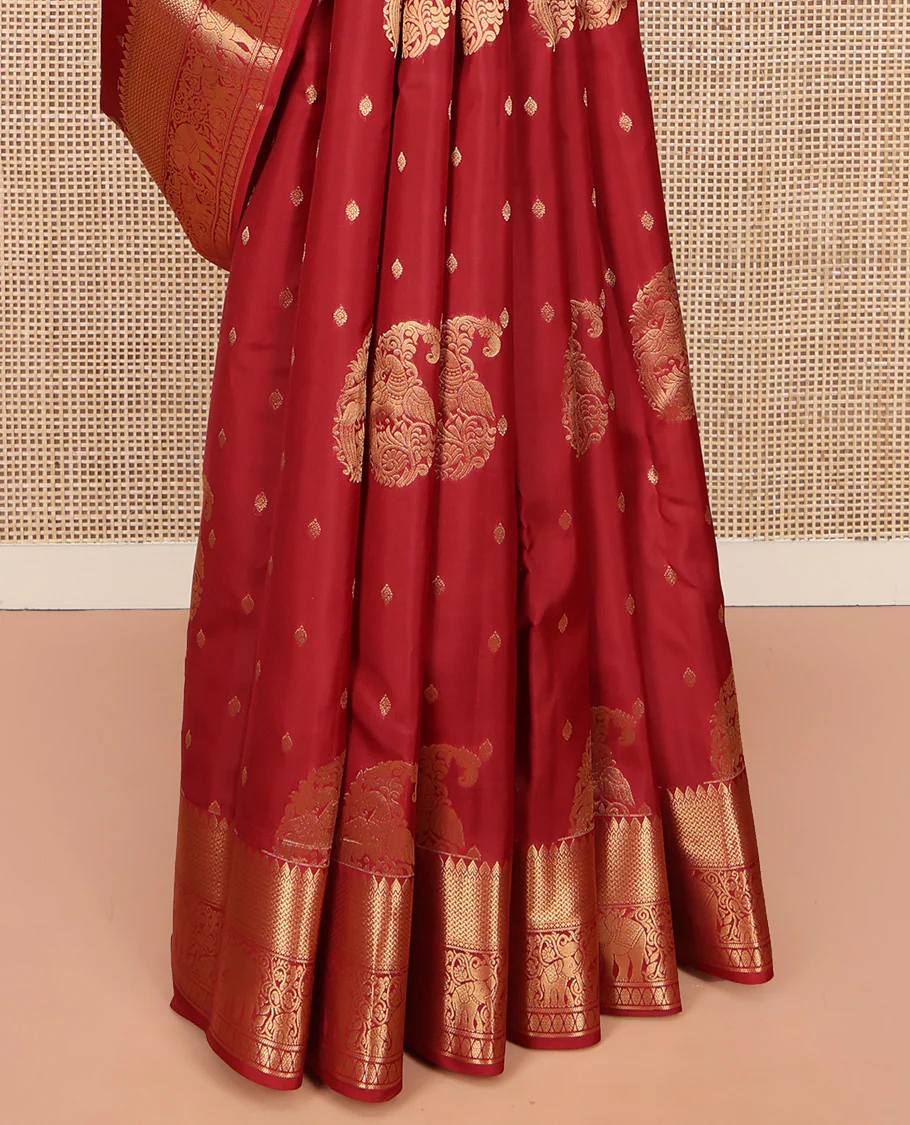 Red Vasundhara Lite Silk Mix Saree, Ornamented with Manga Zari Buttas on Its Body, Highlighted by a Zari Border of Rekku, Yaanai, and Rudraksham Designs, Pallu of Diagonal Designs, and Paired with a Matching Blouse - Image 4