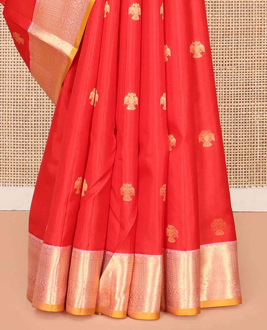 Red Vasundhara Silk Saree, Beautifully Bedecked with Iruthalai Pakshi Buttas All Over Its Body, Complemented by a Contrast Border of Rekku, Then Kuli Kann, and Kodi Visiry Designs, Grand Pallu, and Paired with a Contrast Blouse - Image 4