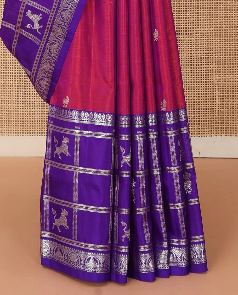 Red zari buttas Venkatagiri silk saree, contrast flora-fauna inspired kanchipuram zari border, and pallu steeepd with traditional designs - Image 5