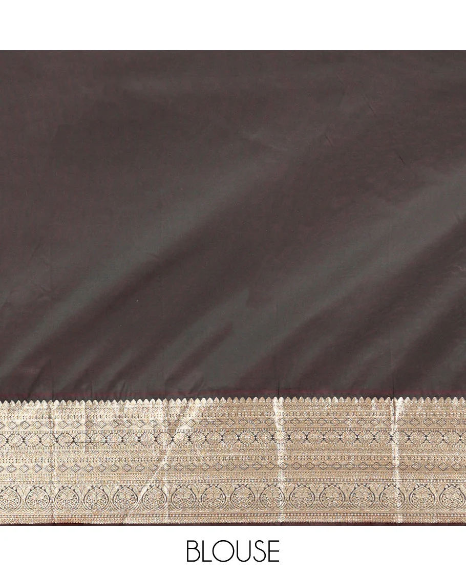 Reddish Orange Budget Silk Saree,Enriched with Floral Zari Buttas,Complemented by a Contrast Traditional Zari Design Border,Grand Pallu, and a Contrast Blouse - Image 6