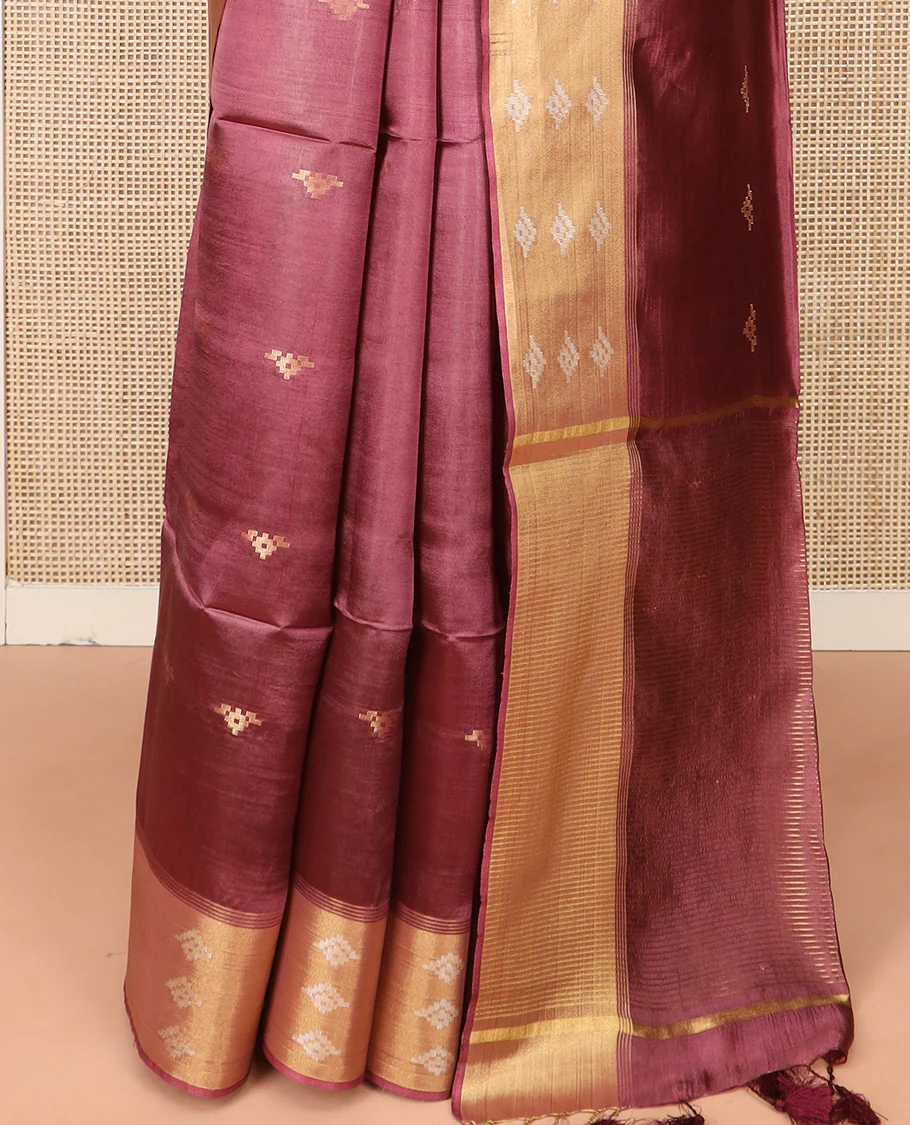 Redwood Color Banana Pith Saree Highlighted with Zari Buttas, Subtly Woven Piping Border, Pallu of Zari Stripes, and Paired with a Matching Plain Blouse - Image 4