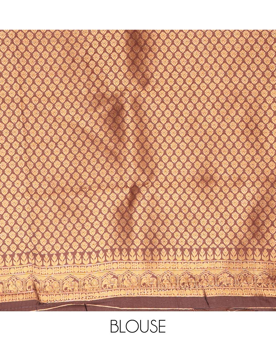 Rust Orange Kanchi Silk Saree, Accentuated with Zari Jacquard Design All Over Its Body, Complemented by a Contrast Traditional Zari Border of Chakram Designs, Majestically Detailed Pallu, and Paired with a Contrast Blouse - Image 3