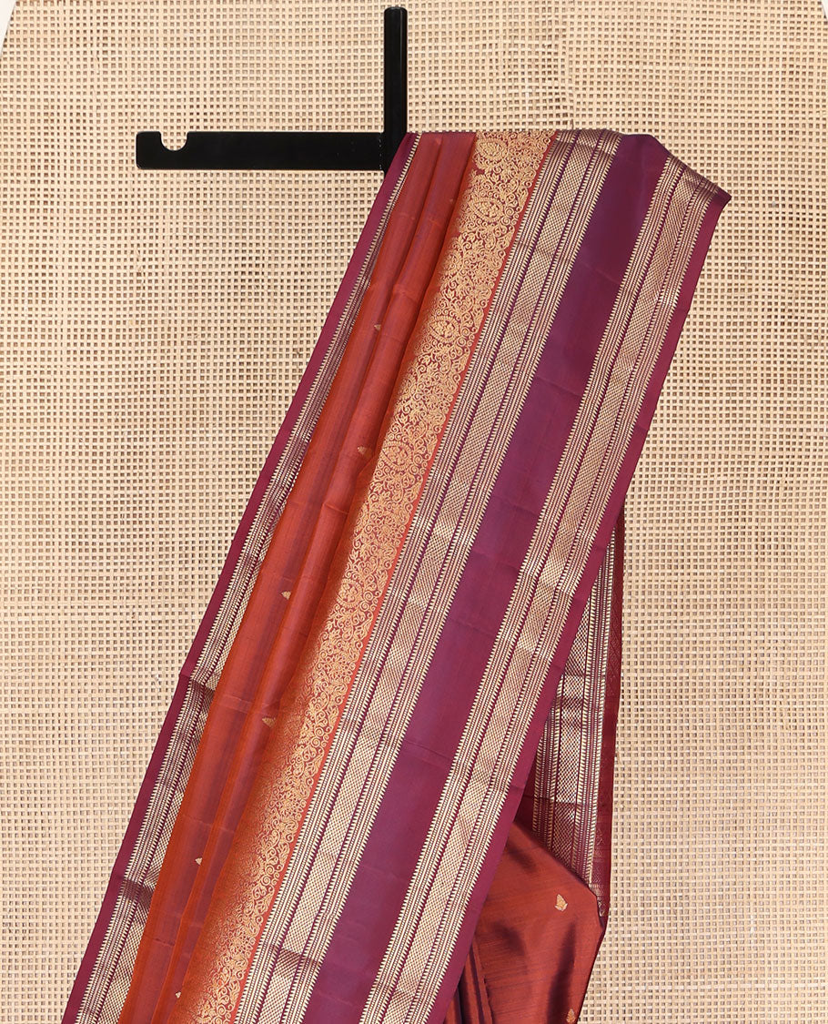 Rust Orange Vasundhara Silk Saree, Enriched with Zari Buttas All Over Its Body, Complemented by a Contrast Rettai Pettu Border of Ara Bogudi, Banaras, Muthu, and Ara Maadam Designs, Grand Jaal Pallu, and Paired with a Contrast Blouse - Image 3