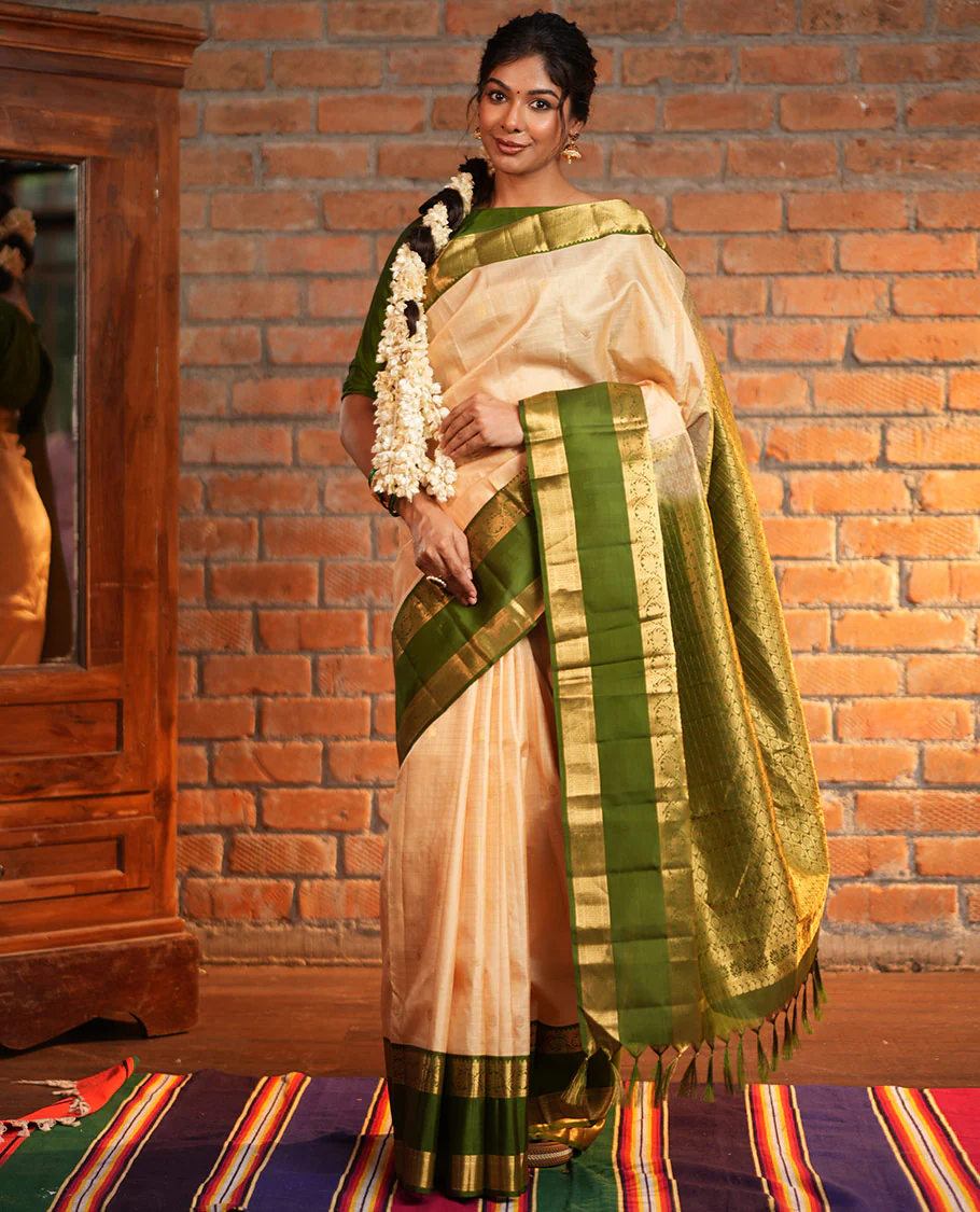 Sandal Vasundhara Silk Saree, Finely Crafted with Zari Buttas and Checked Design, Complemented by a Contrast One-Sided Rettai Pettu Border of Rekku, Laddu Kamalam, Mayil Kann and Kodi Visiry Designs, Grand Jaal Pallu, and Paired with a Contrast Blouse - Image 2