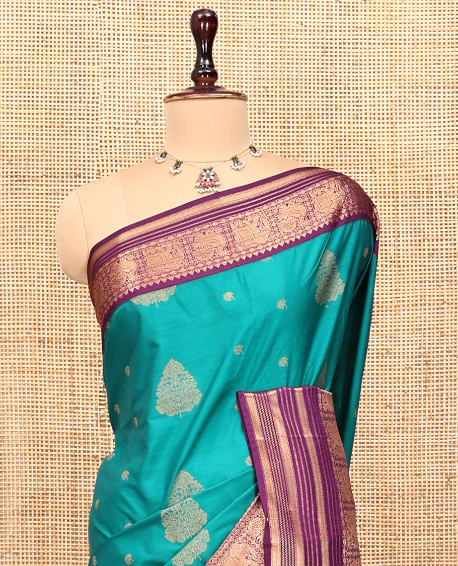 Sapphire Green-Purple Budget Silk Saree, Adorned with Zari Buttas, Complemented by a Contrast Peacock and Elephant Border, Jaal Pallu, and a Contrast Blouse - Image 4
