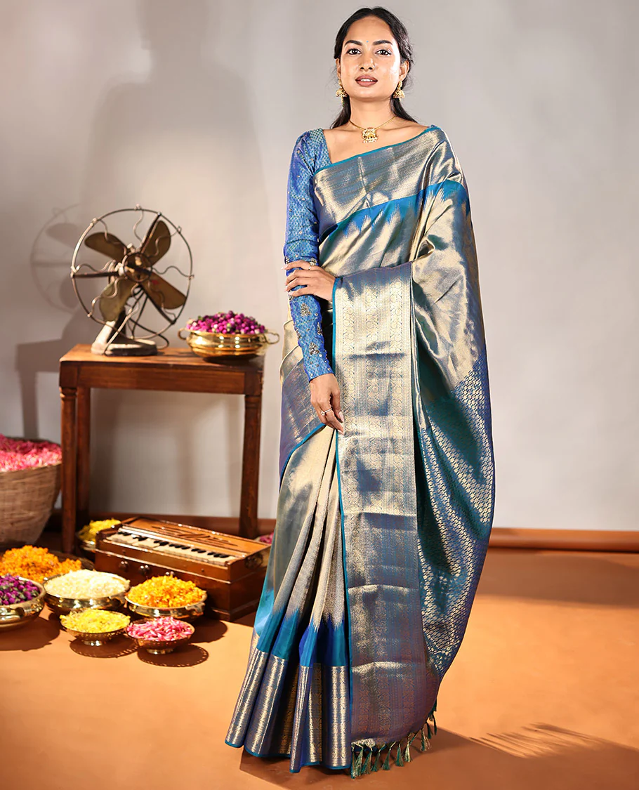 Scintillating Blue Vasundhara Lite-Silk Mix Saree, Gleamed Up with Zari on Its Body, Highlighted by Thazampoo Rekku Border of Neli, Paisa, Cross Kamalam, and Kodi Visiry Designs, a Grand Geometric-Patterned Pallu, and Paired with a Matching Blouse - Image 3