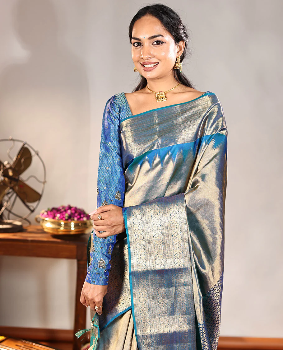 Scintillating Blue Vasundhara Lite-Silk Mix Saree, Gleamed Up with Zari on Its Body, Highlighted by Thazampoo Rekku Border of Neli, Paisa, Cross Kamalam, and Kodi Visiry Designs, a Grand Geometric-Patterned Pallu, and Paired with a Matching Blouse - Image 5