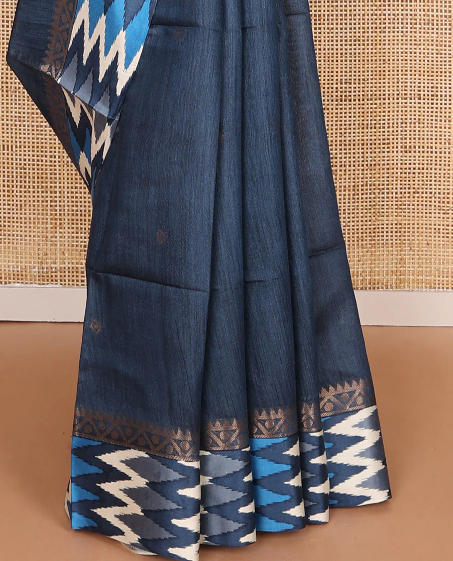 Blue tussar saree with buttas, contrast pochampally ikkat-style geometric patterned border & pallu - Image 4