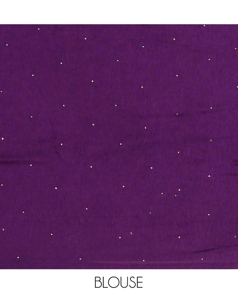 Violet Dola Silk Saree, Uniquely Detailed with Patch Embroidery on Its Body, Highlighted by a Patch Embroidered Border, Pallu Depicts Flora, Fauna, and Human Design Embroidery, and Paired with a Matching Blouse - Image 6