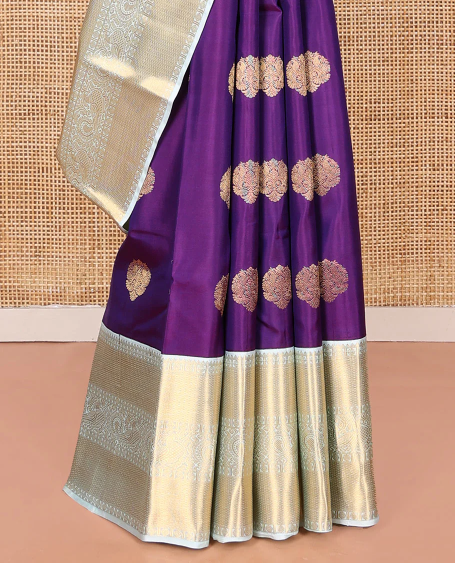 Violet Vasundhara Silk Saree, Richly Detailed with Zari Buttas, Complemented by a Contrast Border of Rekku, Rudraksham, Mayil Kann, and Mayil Designs, Pallu Beautified with Chevron Designs, and Paired with a Contrast Blouse - Image 4