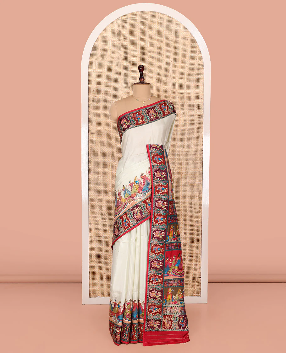 White Dola Silk Saree, Creatively Printed with Human Figurines on Its Body, Complemented by a Contrast Human Figurines Border, Pallu Depicts Colorful Human Figurines, and Paired with a Matching Blouse - Image 3