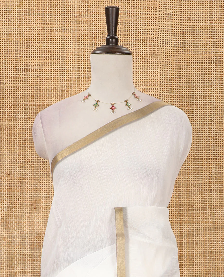 White plain & giraffe motifs printed linen cotton saree, zari piping border, giraffe printed pallu & vertical striped blouse - Image 3