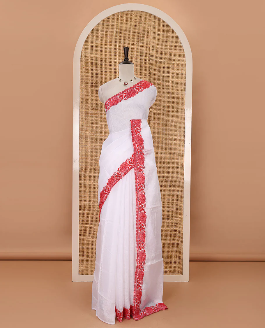 White plain kota checks saree, red rose thread embroidered scallop border & self-pallu & matching floral thread embroidered blouse - Image 2