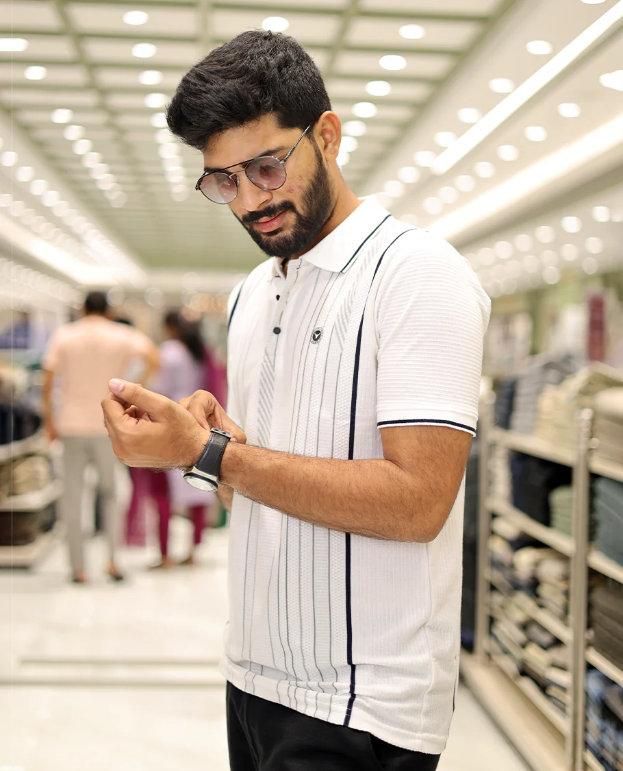 White Striped Cotton-Blended T-Shirt Comes with Half-Sleeves, a Polo Neck, a Slim Fit, and Regular Length - Image 3