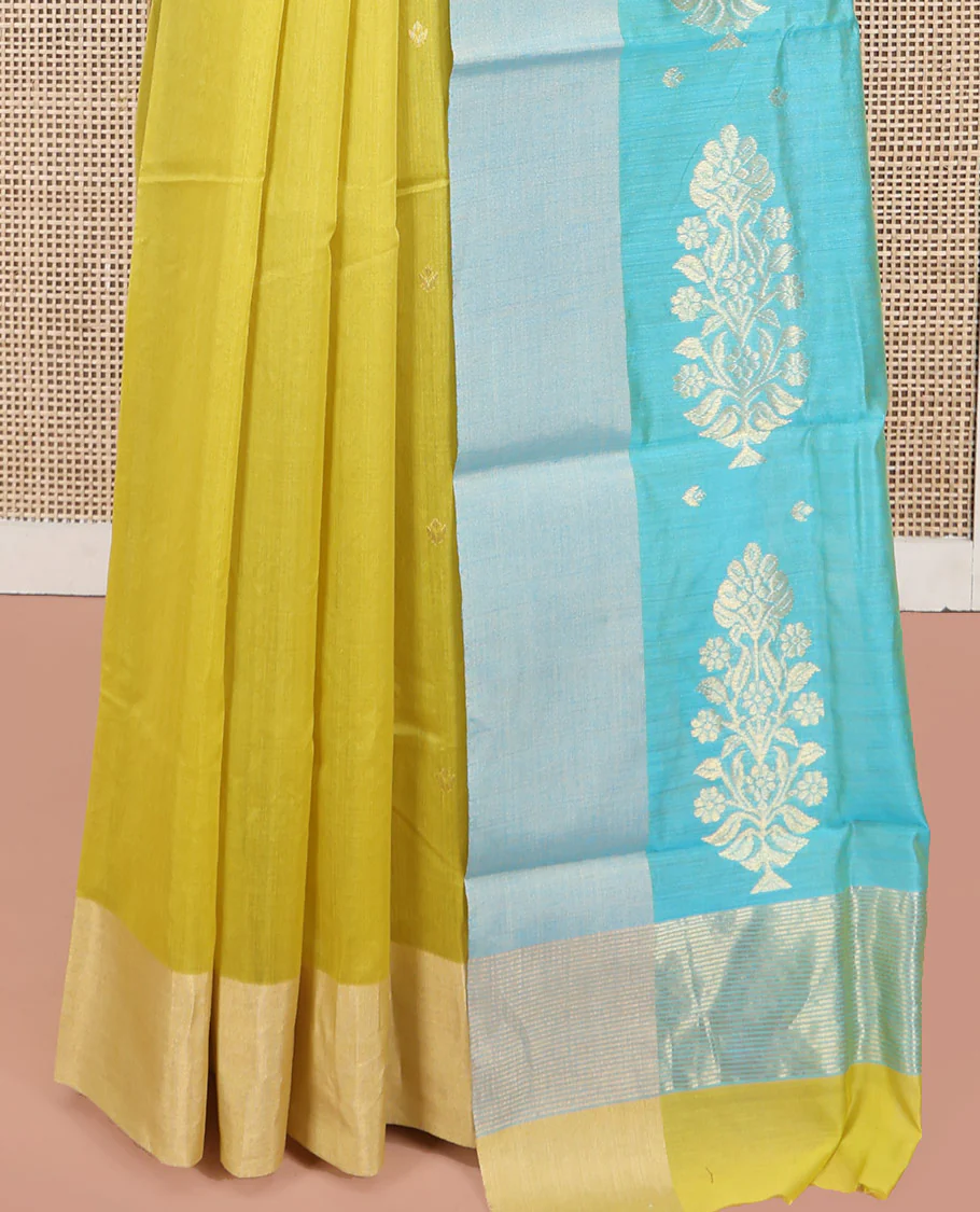 Yellow Chanderi Cotton Saree, Subtly Sparkled with Buttas All Over Its Body, Subtly Woven Bavanji Border, Complemented by a Contrast Pallu of Floral Designs, and Paired with a Contrast Blouse - Image 4