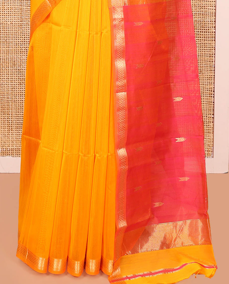 Yellow Maheshwari Cotton Saree, Subtly Sparkled with Buttas All Over Its Body, Subtly Sparkled Traditional Zari Border, Contrast Zari Buttas Woven Pallu, and Paired with a Contrast Blouse - Image 4